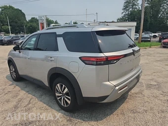 2023 Nissan Pathfinder SL – miniatura 7