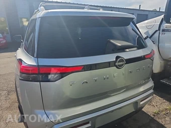 2023 Nissan Pathfinder SL – miniatura 5