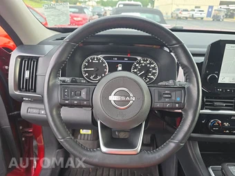 2023 Nissan Pathfinder SL - miniatura 16