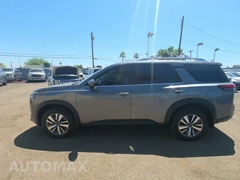 2023 Nissan Pathfinder SL – miniatura 3