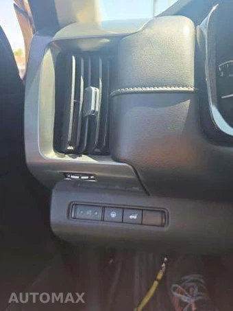2023 Nissan Pathfinder SL – miniatura 37
