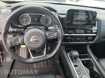 2023 Nissan Pathfinder SL – miniatura 11
