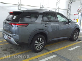 2023 Nissan Pathfinder SL – miniatura 4