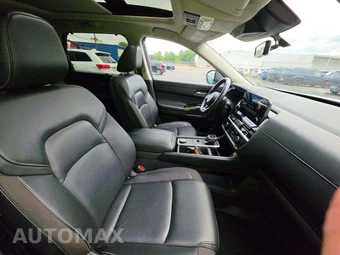 2023 Nissan Pathfinder SL - miniatura 16
