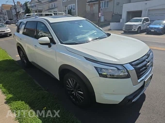 2023 Nissan Pathfinder SL - miniatura 3