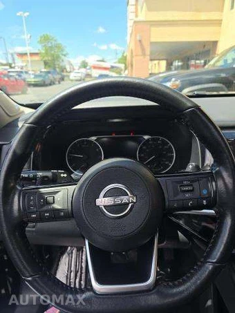 2023 Nissan Pathfinder SL – miniatura 6