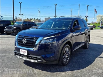 2023 Nissan Pathfinder SL - miniatura 2