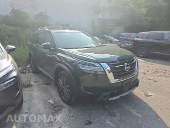 2023 Nissan Pathfinder SL - miniatura 3