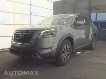 2023 Nissan Pathfinder SV