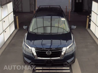 2023 Nissan Pathfinder SV – miniatura 2