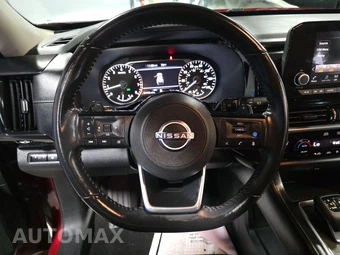 2023 Nissan Pathfinder SV – miniatura 10