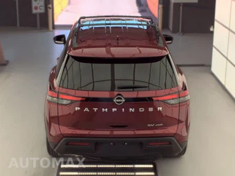 2023 Nissan Pathfinder SV – miniatura 5