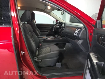 2023 Nissan Pathfinder SV – miniatura 8