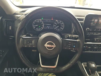 2023 Nissan Pathfinder SV - miniatura 10