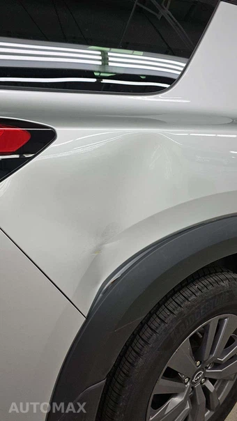 2023 Nissan Pathfinder SV - miniatura 29