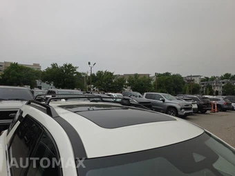2023 Nissan Pathfinder SV – miniatura 10