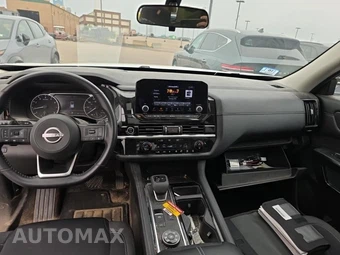 2023 Nissan Pathfinder SV – miniatura 12