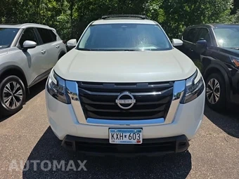 2023 Nissan Pathfinder SV – miniatura 2