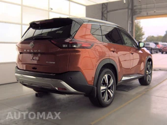 2023 Nissan Rogue Platinum - miniatura 4