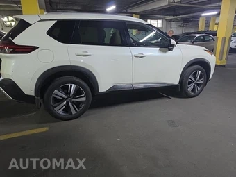 2023 Nissan Rogue Platinum – miniatura 4
