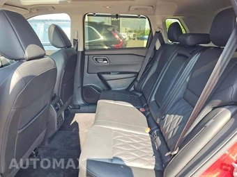 2023 Nissan Rogue Platinum – miniatura 13