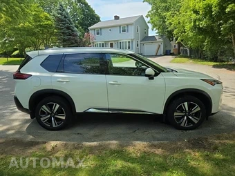 2023 Nissan Rogue Platinum – miniatura 4
