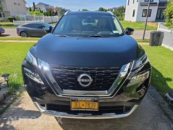 2023 Nissan Rogue Platinum – miniatura 2