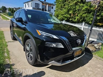 2023 Nissan Rogue Platinum – miniatura 3