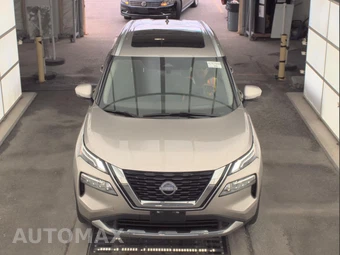 2023 Nissan Rogue Platinum - miniatura 2