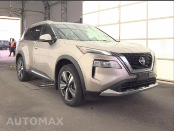 2023 Nissan Rogue Platinum - miniatura 3