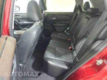 2023 Nissan Rogue Platinum – miniatura 13