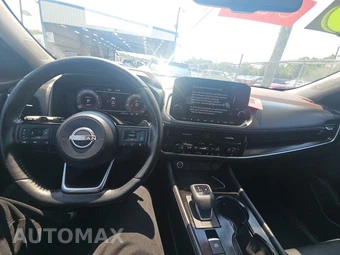 2023 Nissan Rogue Platinum – miniatura 11