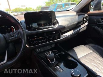 2023 Nissan Rogue Platinum - miniatura 10