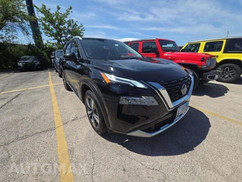 2023 Nissan Rogue Platinum - miniatura 4