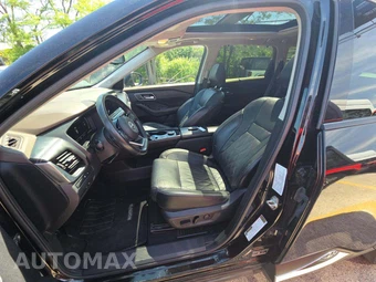 2023 Nissan Rogue Platinum - miniatura 6