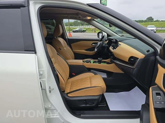 2023 Nissan Rogue Platinum – miniatura 15