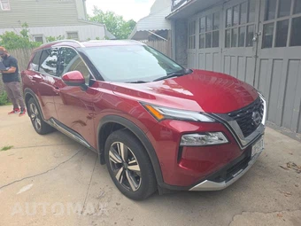 2023 Nissan Rogue Platinum – miniatura 3