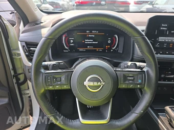 2023 Nissan Rogue Platinum – miniatura 10