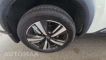 2023 Nissan Rogue Platinum – miniatura 23