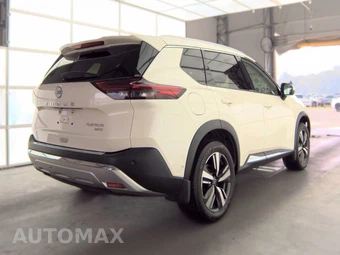 2023 Nissan Rogue Platinum – miniatura 4
