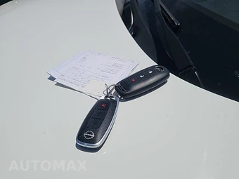 2023 Nissan Rogue S - miniatura 22