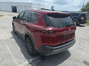 2023 Nissan Rogue S – miniatura 7
