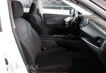 2023 Nissan Rogue S - miniatura 5