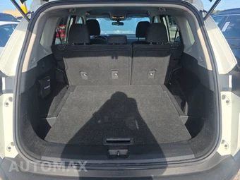 2023 Nissan Rogue S - miniatura 17