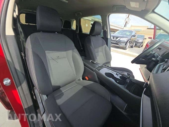 2023 Nissan Rogue S – miniatura 15