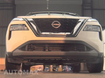 2023 Nissan Rogue S - miniatura 3