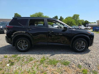 2023 Nissan Rogue S - miniatura 4