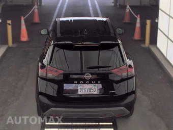 2023 Nissan Rogue S – miniatura 5