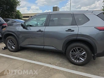 2023 Nissan Rogue S - miniatura 8