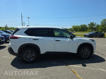 2023 Nissan Rogue S - miniatura 4